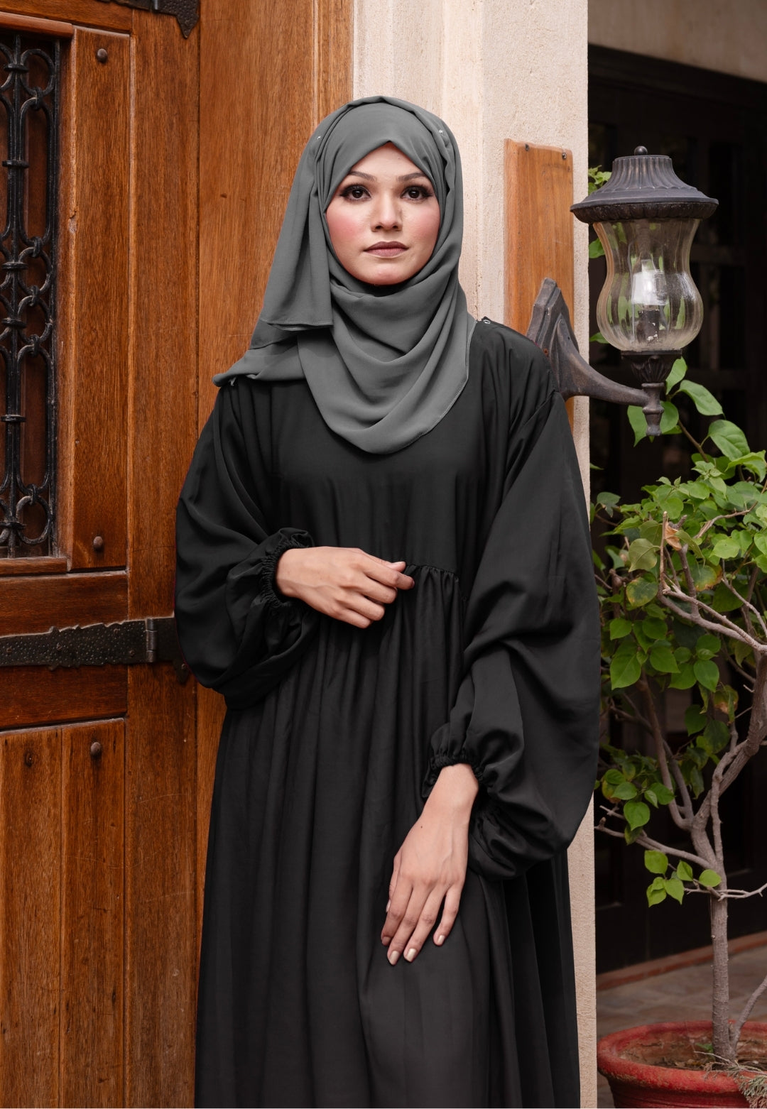 Fantasy Abaya - Black