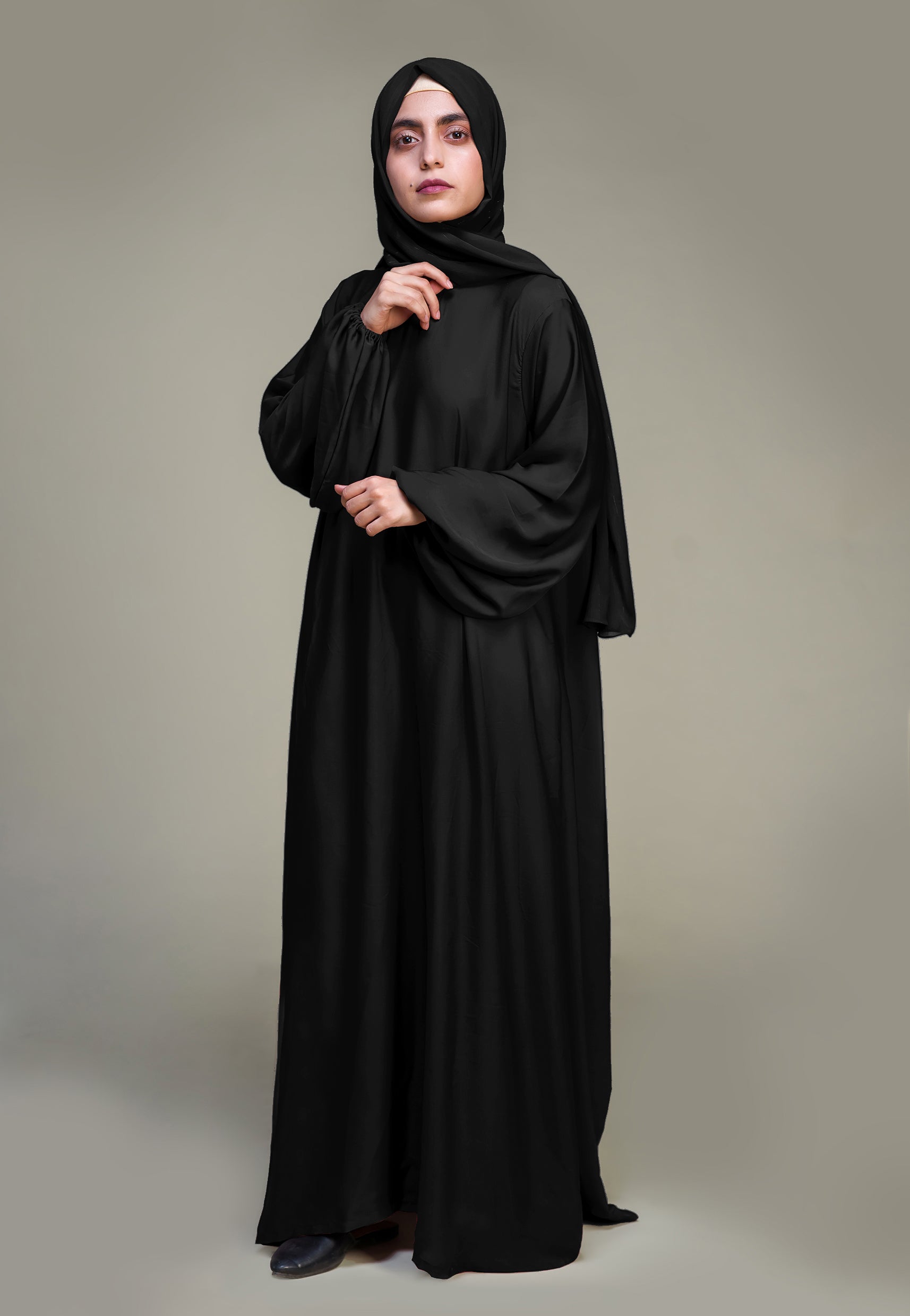 Blazing Abaya - Black