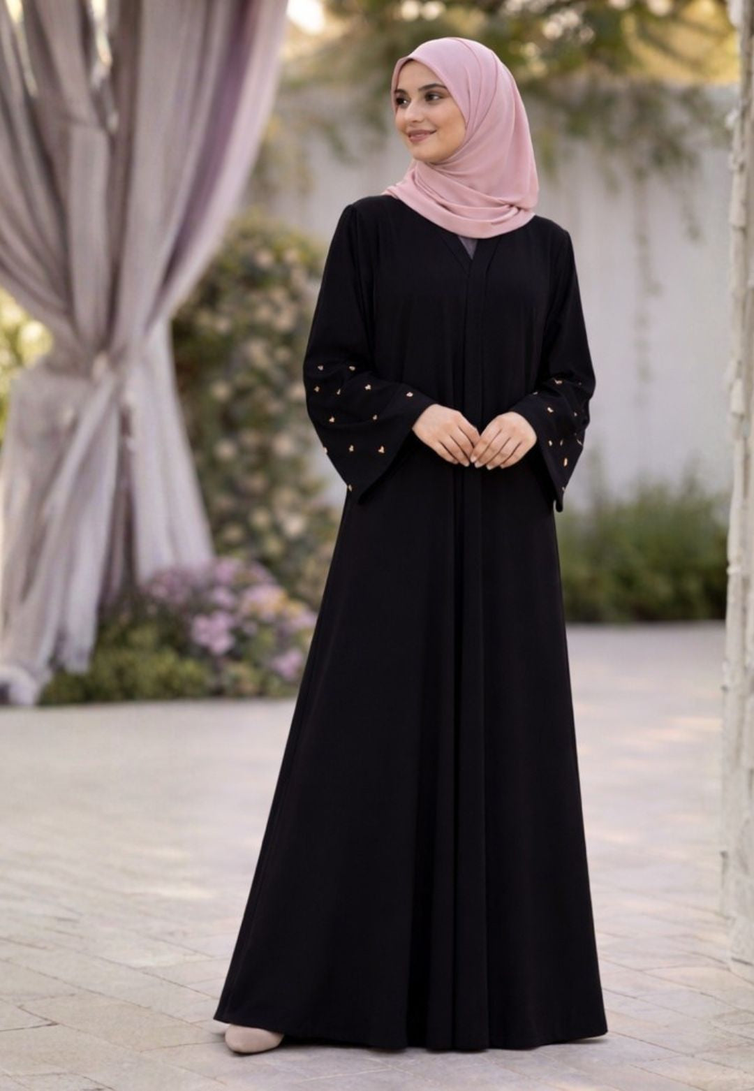 Amora Heart Abaya