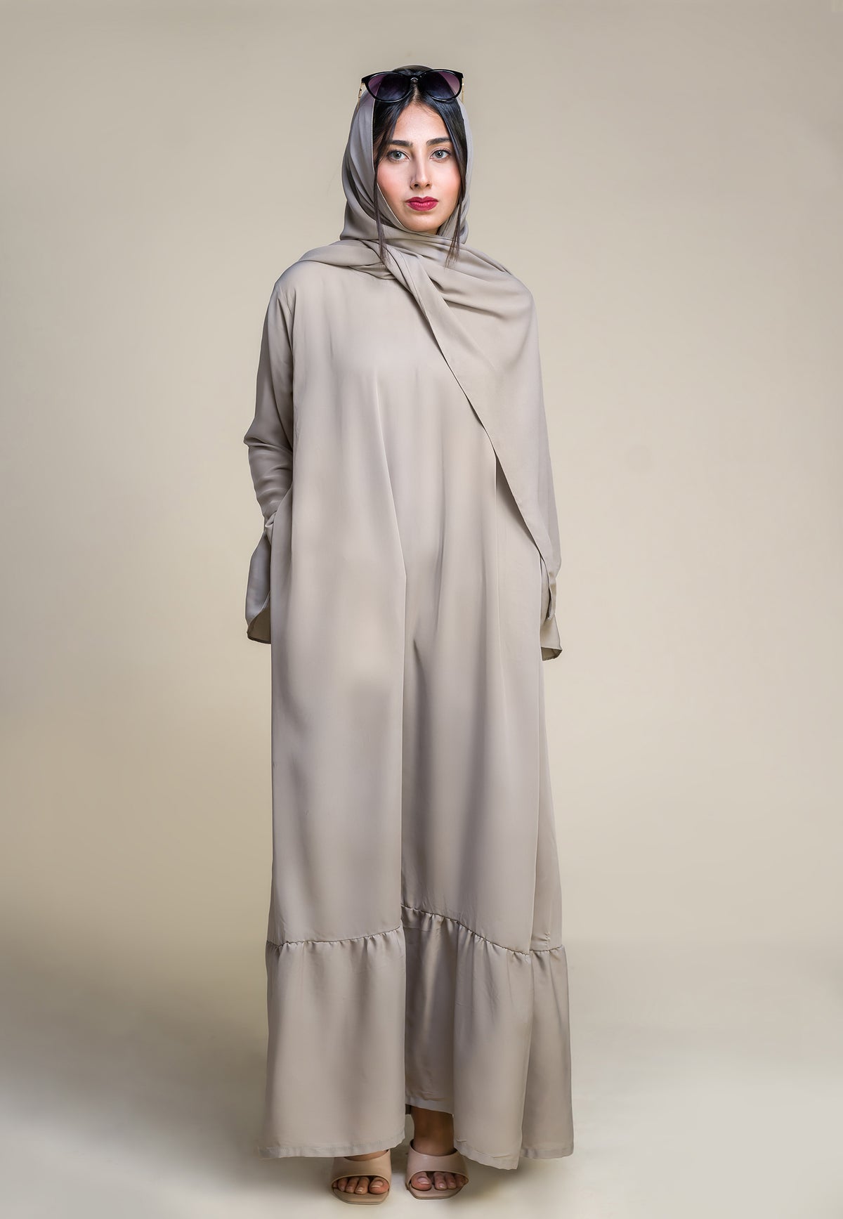 Meadow Abaya - Ash Grey