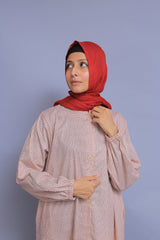 Sarah Checker Abaya